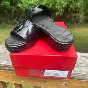 Valentino Garavani Atelier Rose Slide Sandal-size 38